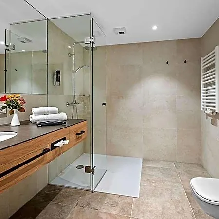 Seeblick Hotel Obing