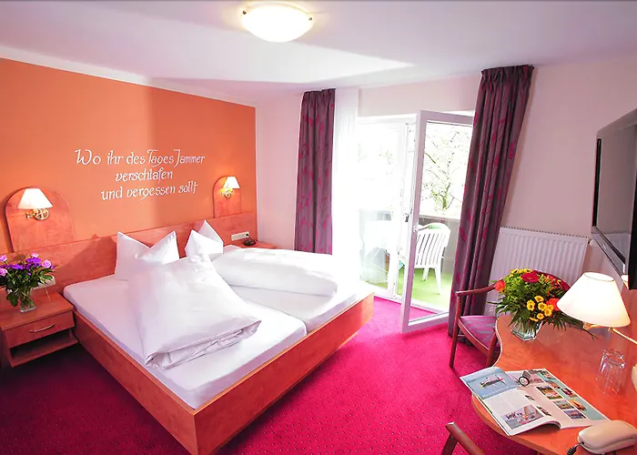 Hotell Seeblick 3*